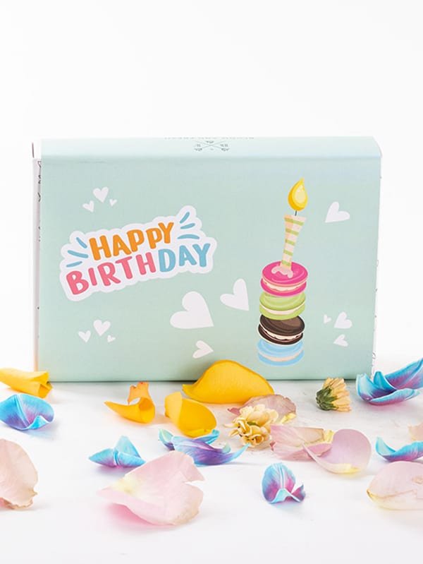 Happy Birthday Macarons (12’li) — görsel 2